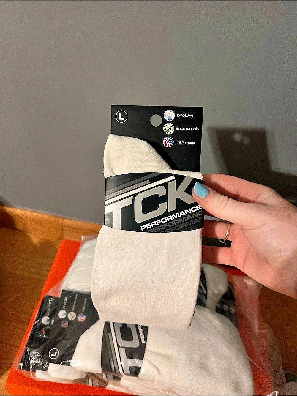 TCK Performance Athletic Socks | 6 pairs | White | Size Large NWT